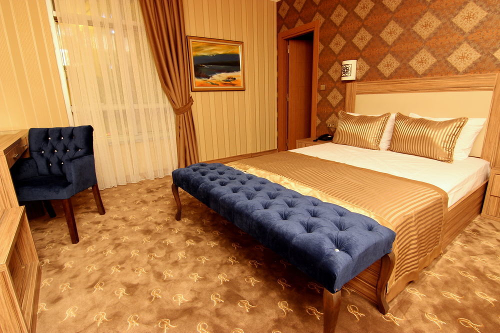 The Rise Aron Business Hotel Merter Istanbul Exterior photo