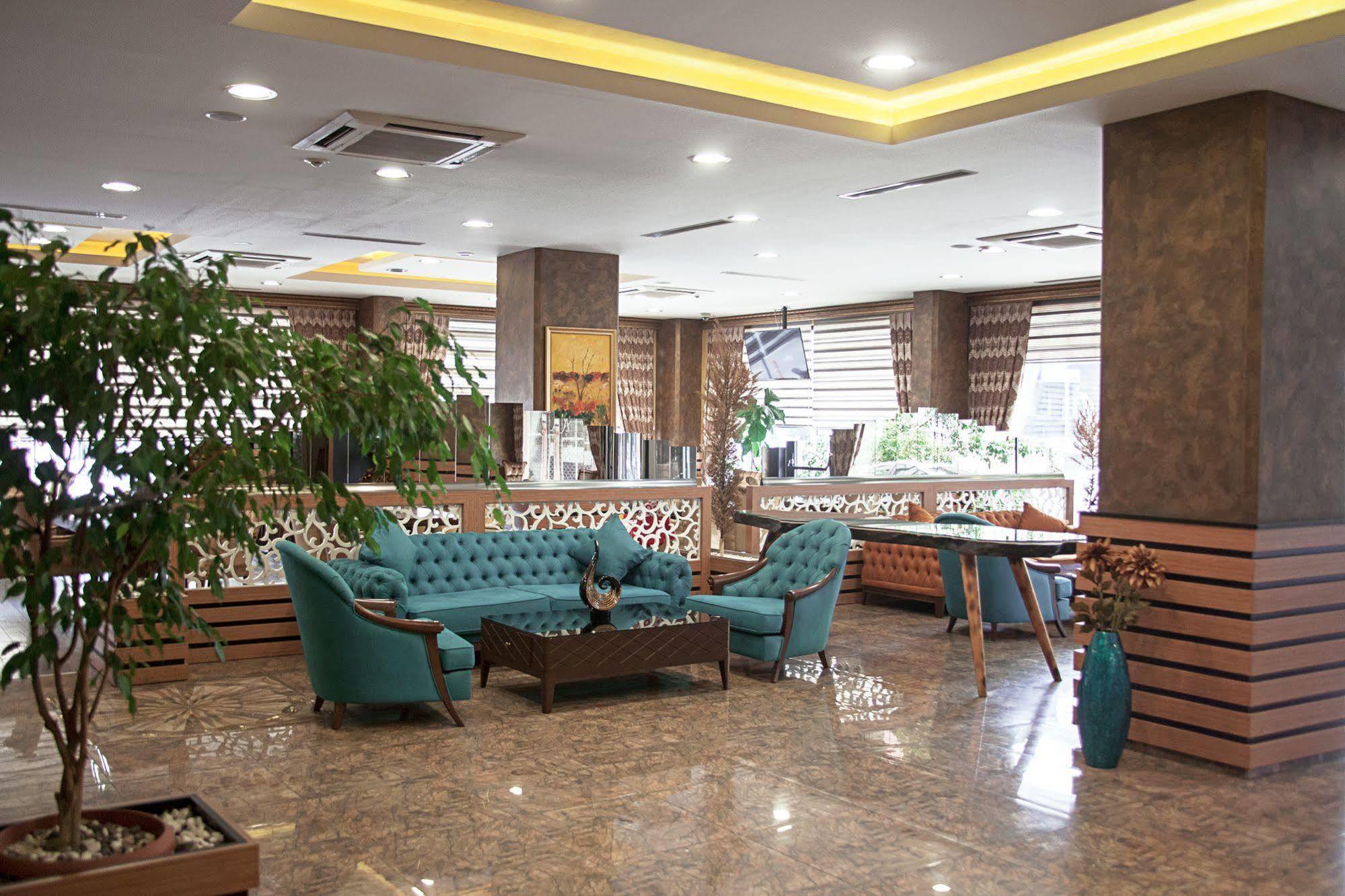 The Rise Aron Business Hotel Merter Istanbul Exterior photo
