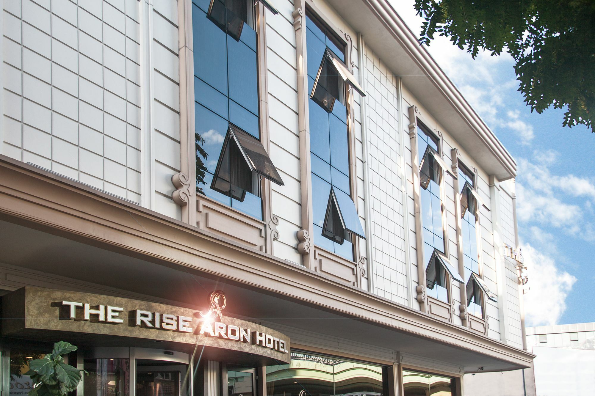The Rise Aron Business Hotel Merter Istanbul Exterior photo